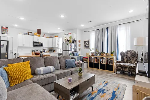 2400 Germantown Ave #1 Photo 1