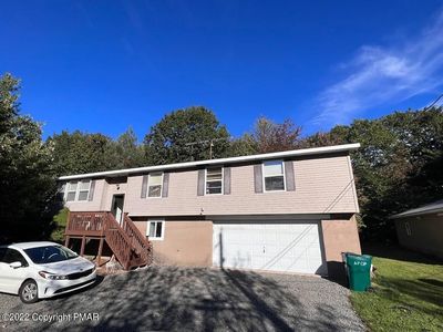 225 Greenbriar Cir, Tobyhanna, PA, 18466