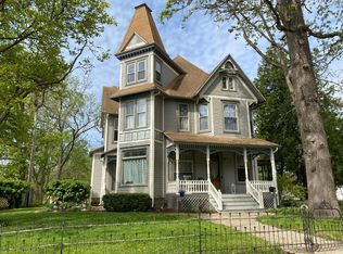 228 N Front St, Rensselaer, IN 47978