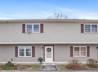 16 Elizabeth St APT 19, Kent, CT 06757