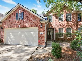 27 Harmony Hollow Ct, Conroe, TX 77385