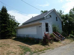 15956 Ridge Rd, Albion, NY 14411