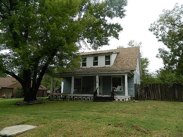 1st image of 318 N College St