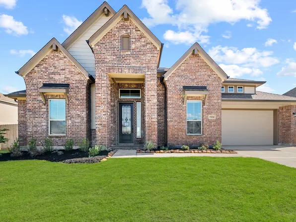 15214 Lakewood Ave, Mont Belvieu, TX 77523