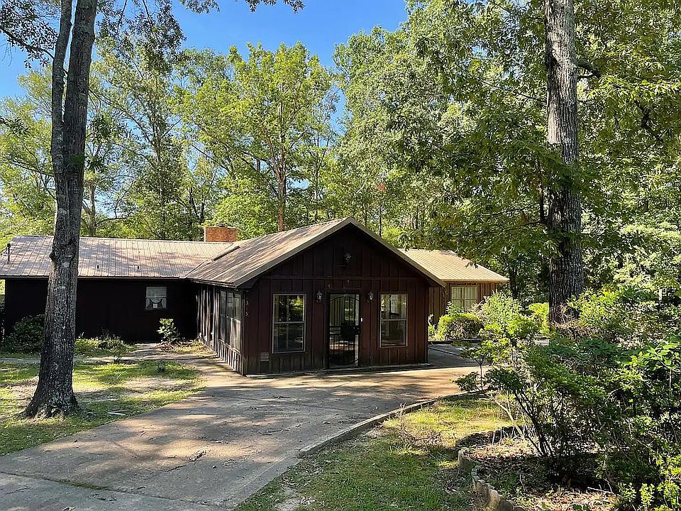 1st image of 1315 Scotts Hideaway Rd