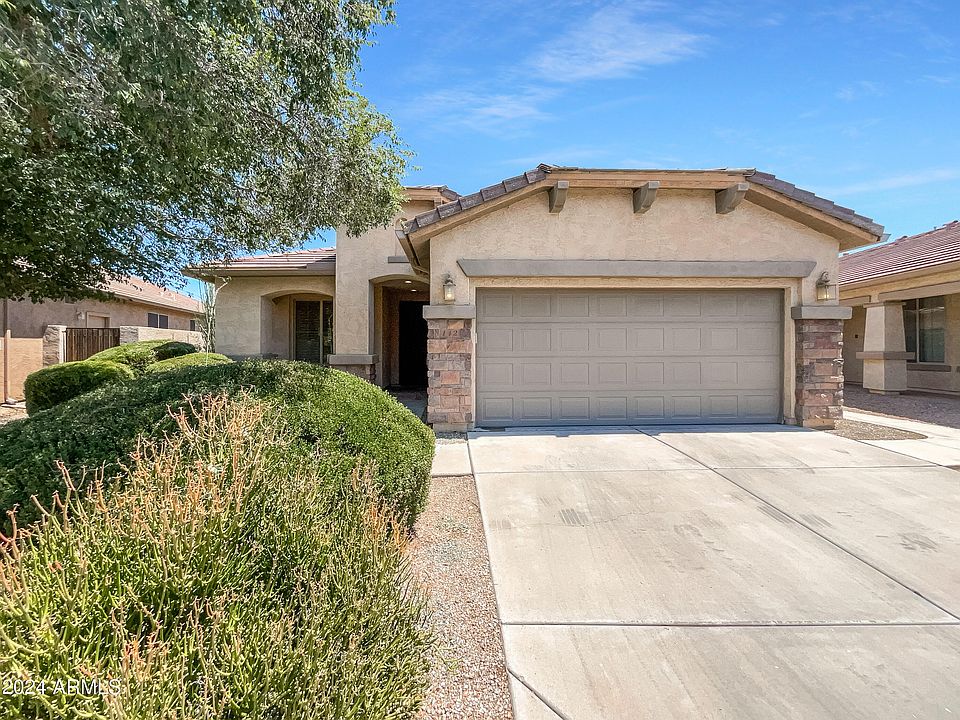 1st image of 142 W LATIGO Circle