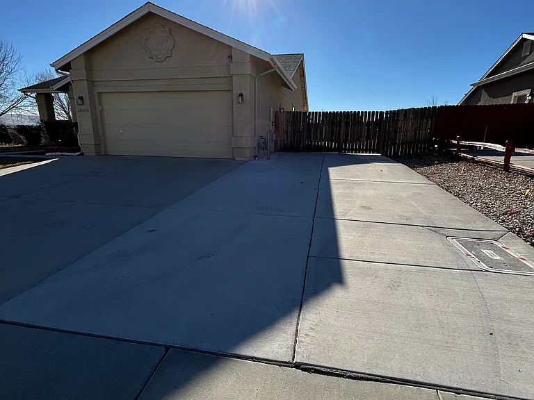 20980 White Rock Dr — Photo 2