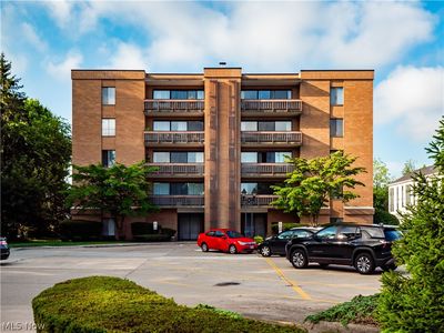 22555 Center Ridge Rd APT 202, Rocky River, OH, 44116