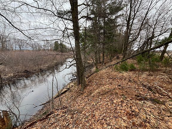 4th image of Ten Mile Rd
