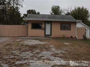 3807 W 47th St, Roeland Park, KS 66205