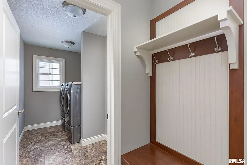 Thumbnail 16