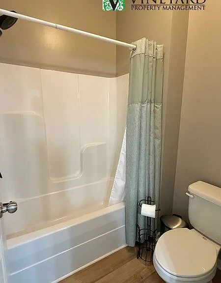 303 Cherokee Reserve Ct — Photo 41