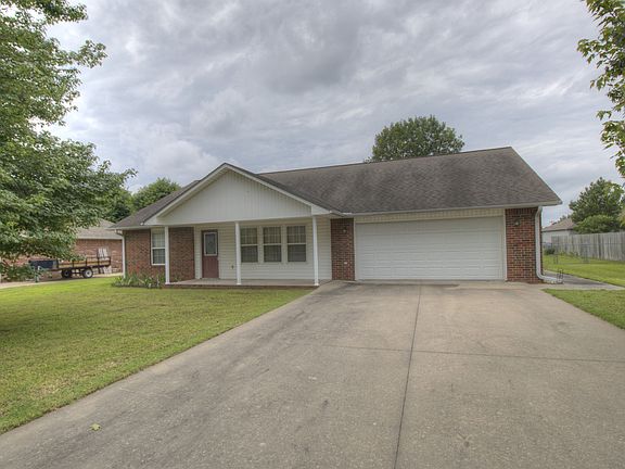 4th image of 2730 S Oklahoma St