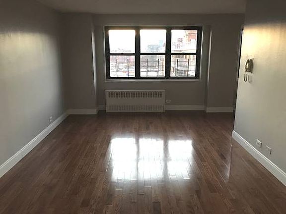 2nd image of 2040 Bruckner Blvd APT 15D