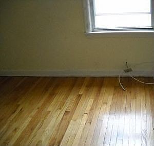 3rd image of 1104 Marshall Ave
