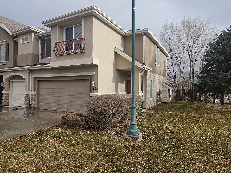 Front view of the townhome