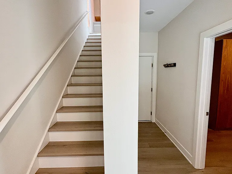 7304 Park Place Ct — Photo 4