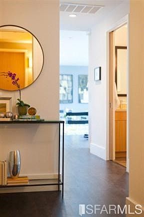 1st image of 818 Van Ness #206