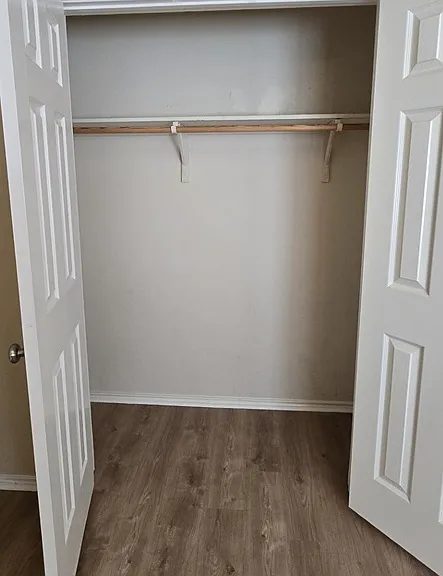5112 allegany 12 bdrm 3 (right) (3) 2