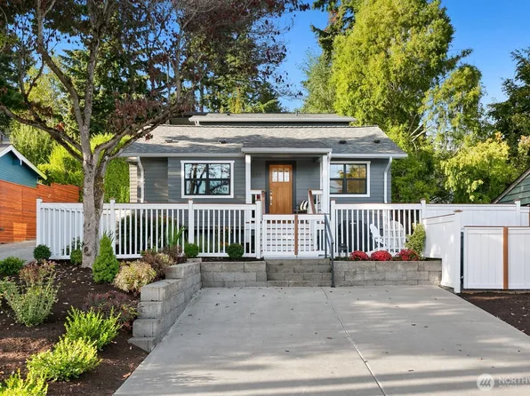 346 10th Avenue, Kirkland, WA 98033
