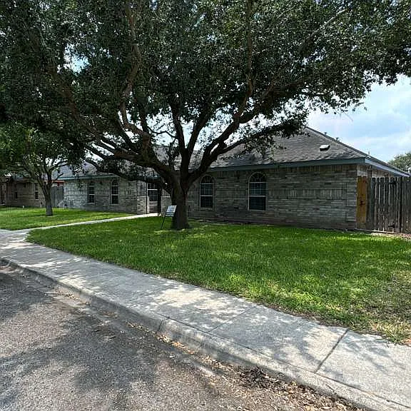 1907 Bahamas Dr #2 — Photo 1