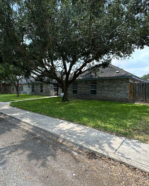 1st image of 1907 Bahamas Dr #2