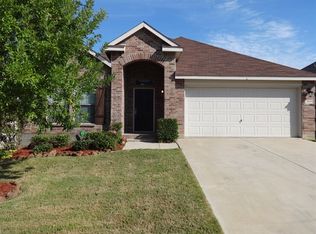 3901 Long Hollow Rd, Roanoke, TX 76262