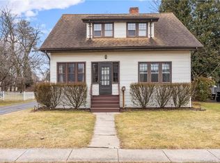 7 Fernwood St, Wethersfield, CT 06109