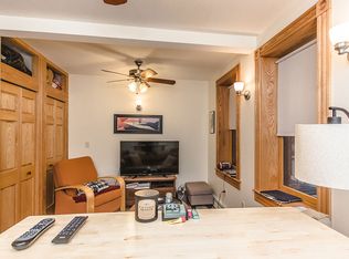 131 Charles St APT 3, Boston, MA 02114