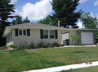 2101 Arleigh Rd, Cinnaminson, NJ 08077