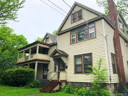 720 Maryland Ave
