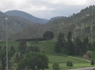 1025 Country Club Dr, Spearfish, SD 57783