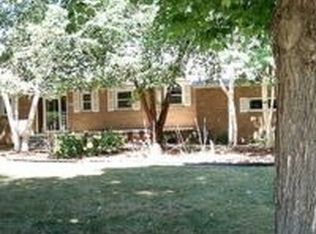 697 Whitehills Dr, East Lansing, MI 48823