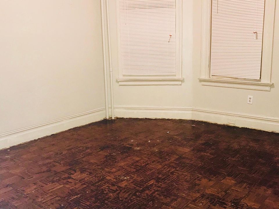 2nd image of 1227 Clinton Ave
