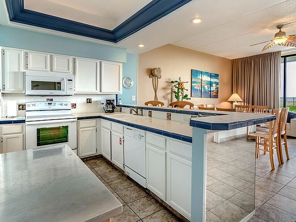 5th image of 3000 Gulf Blvd APT 106