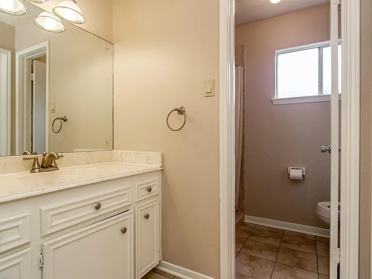12002 Rocky Knoll Dr — Photo 20