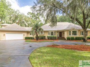 1 Blue Darter Ln, Savannah, GA 31411