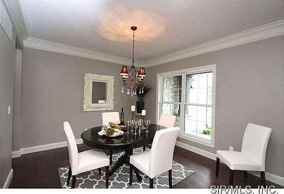 3rd image of 3326 Snider Ave