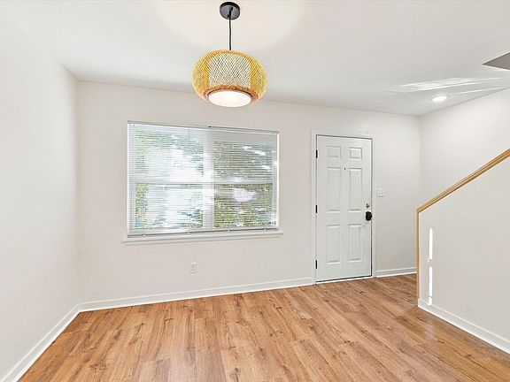 3rd image of 710 N Gadsden St APT 11