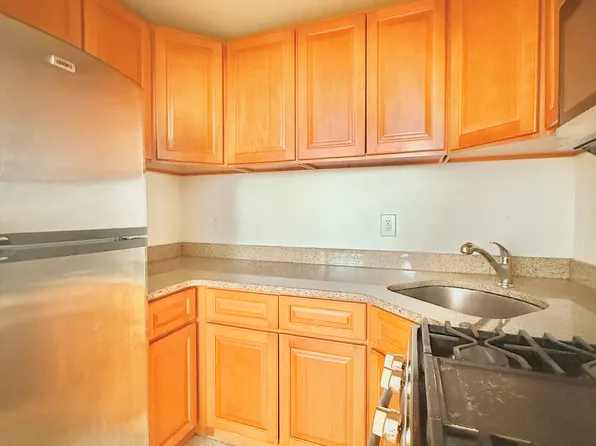 1848 Amsterdam Avenue 3D image 10 of 11