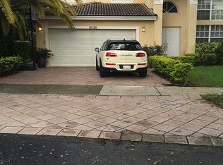 10120 SW 166th Ct, Miami, FL 33196