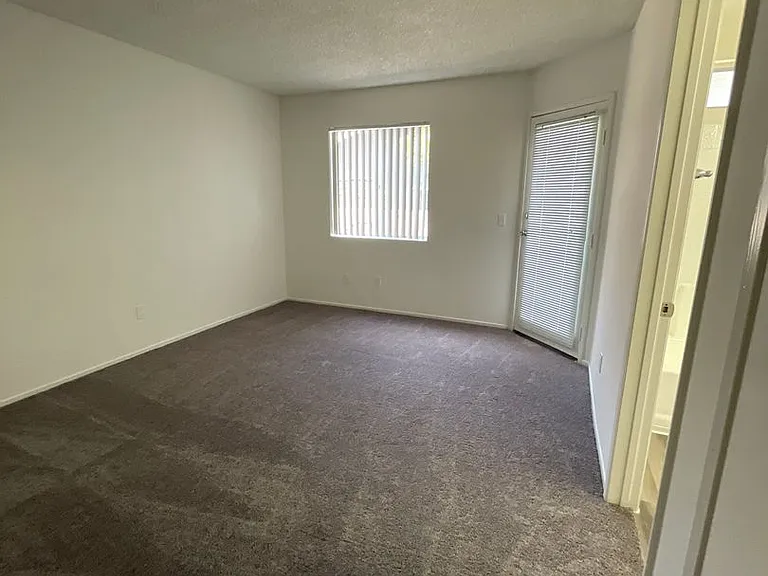 380 N Catalina Ave #1 — Photo 4