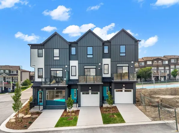 4 N Sage Hill Rise NW #802, Calgary, AB T3R 0Z8