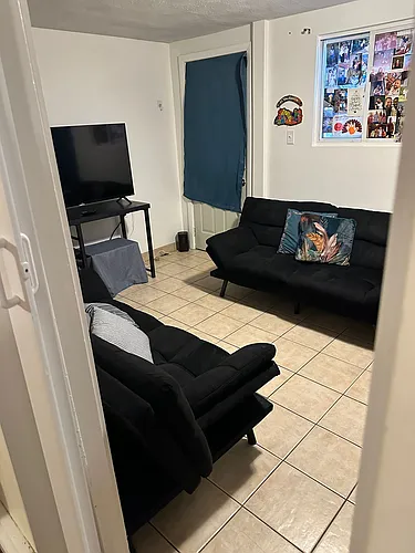 206 Paris St #1 Photo 1