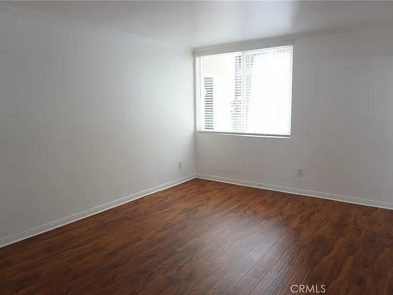 4610 Densmore Ave #20 — Photo 25