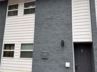 319 Main St #3, West Pt, VA 23181