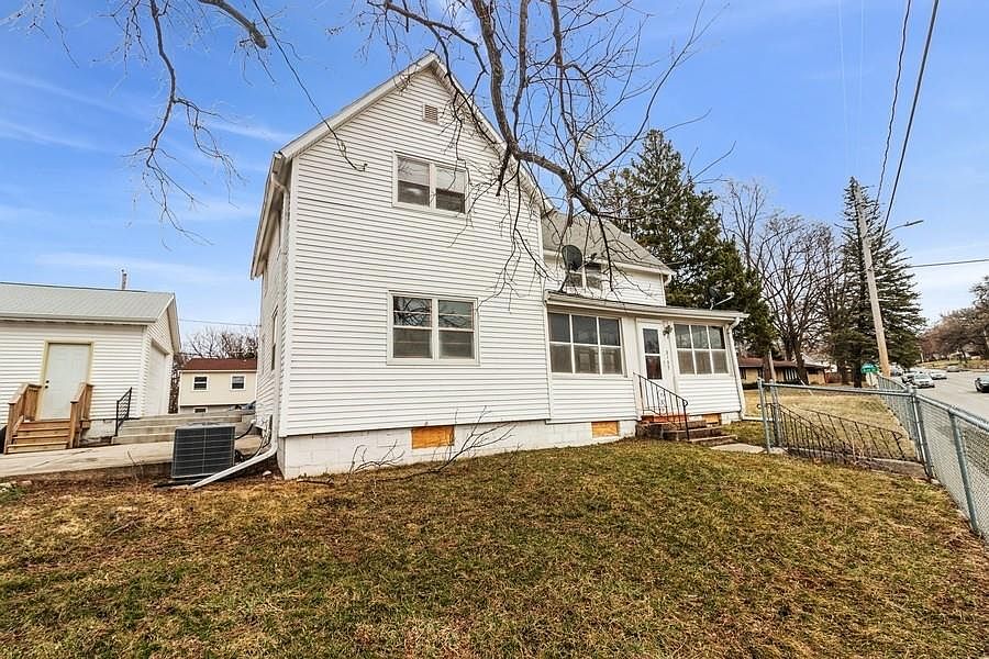 1st image of 2137 Indianola Ave