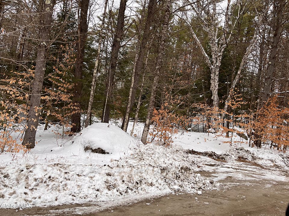 2nd image of L62.2 Moffitt Road