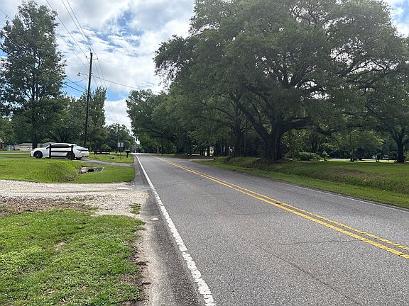 5th image of 10400 Old Pascagoula Rd