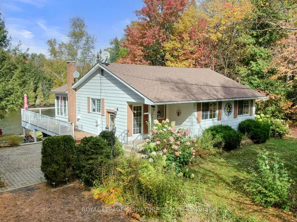1047 Lagoon Rd, Highlands East, ON K0L 1C0